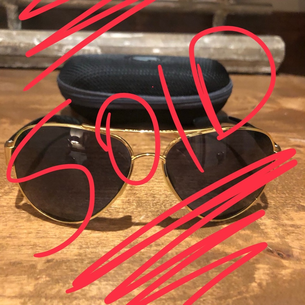 *SOLD* Costa Aviators Womens